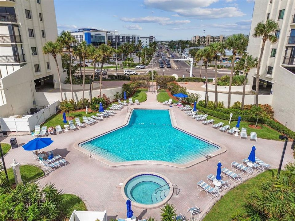 待售: $624,900 (1 贝兹, 1 浴室, 940 平方英尺)