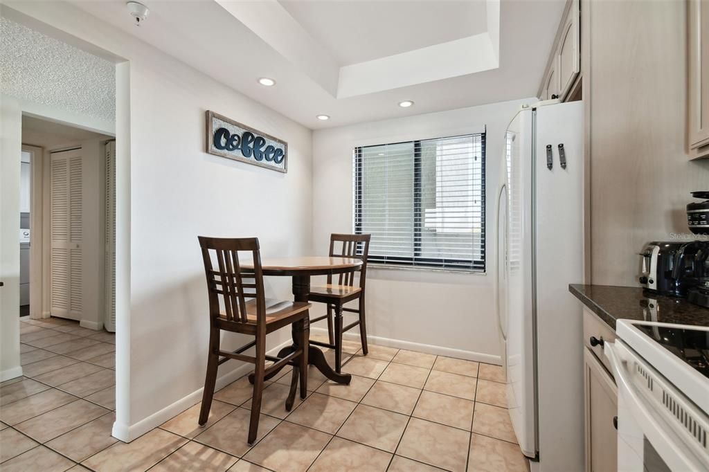 待售: $624,900 (1 贝兹, 1 浴室, 940 平方英尺)