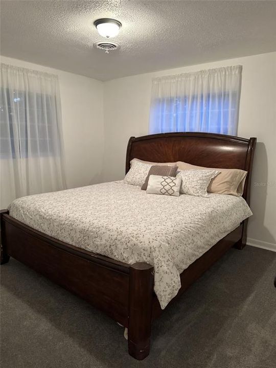 For Sale: $219,000 (3 beds, 2 baths, 1149 Square Feet)