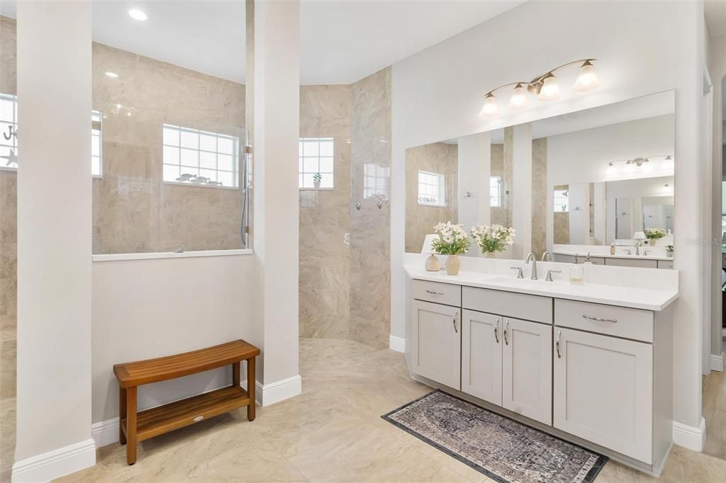 待售: $649,000 (4 贝兹, 3 浴室, 2544 平方英尺)