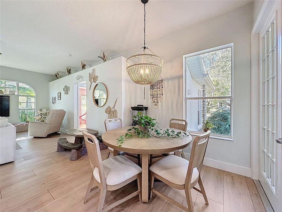 待售: $414,900 (3 贝兹, 2 浴室, 1968 平方英尺)