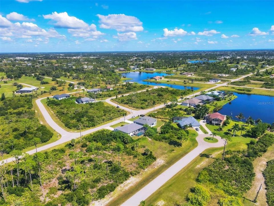 На продажу: $420,000 (3 спален, 2 ванн, 2112 Квадратных фут)