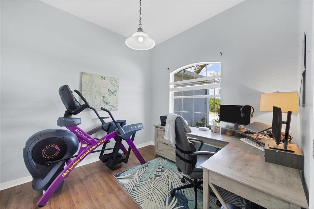 На продажу: $420,000 (3 спален, 2 ванн, 2112 Квадратных фут)