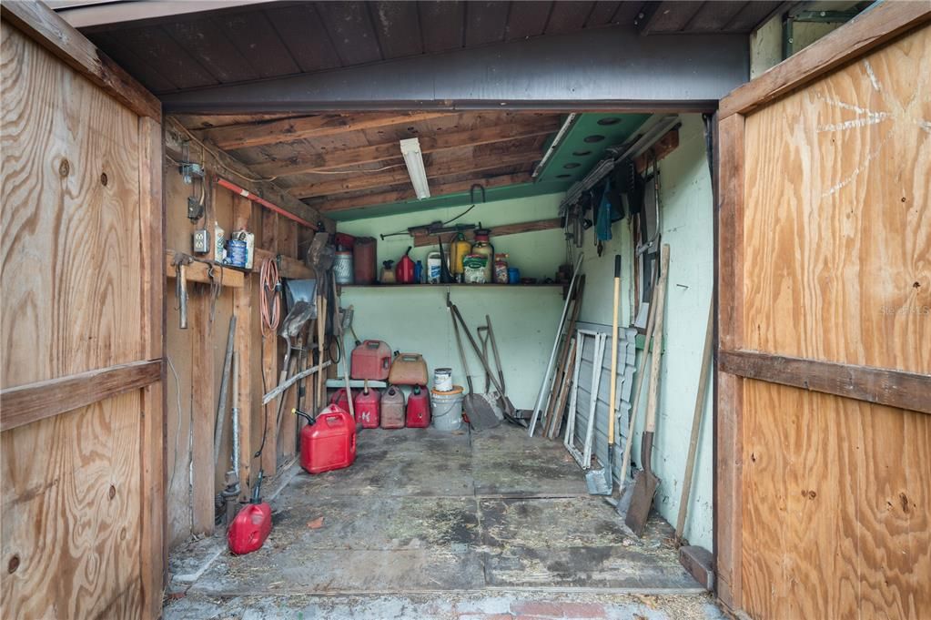 For Sale: $225,000 (3 beds, 1 baths, 1241 Square Feet)