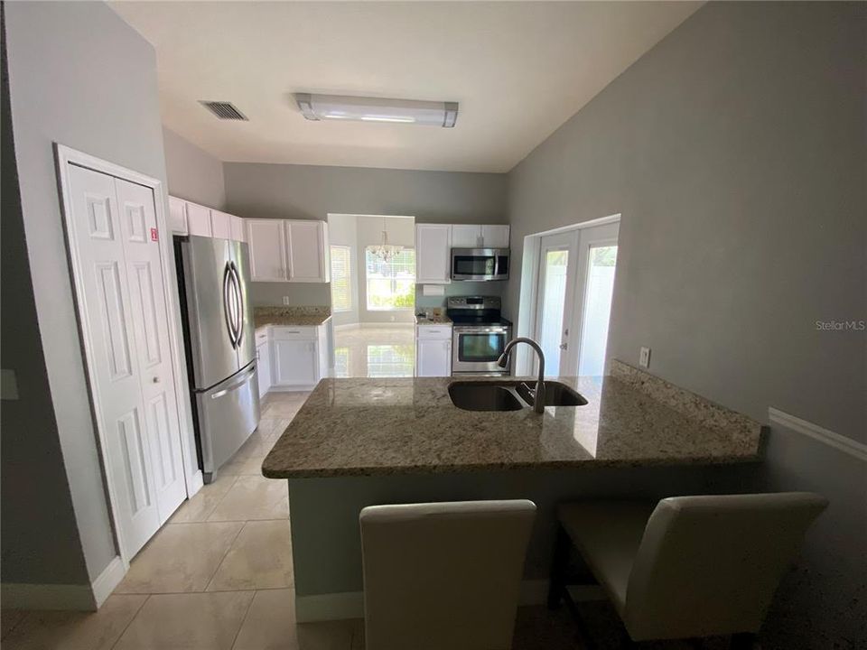 For Rent: $2,495 (4 beds, 3 baths, 2200 Square Feet)