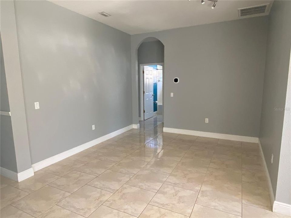 For Rent: $2,495 (4 beds, 3 baths, 2200 Square Feet)