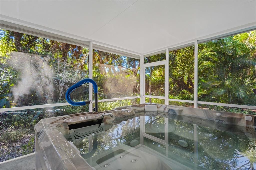 For Sale: $329,000 (3 beds, 2 baths, 1641 Square Feet)