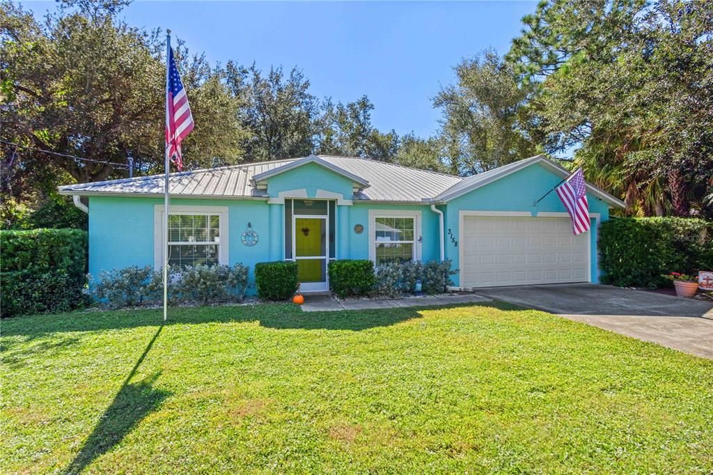 For Sale: $329,000 (3 beds, 2 baths, 1641 Square Feet)