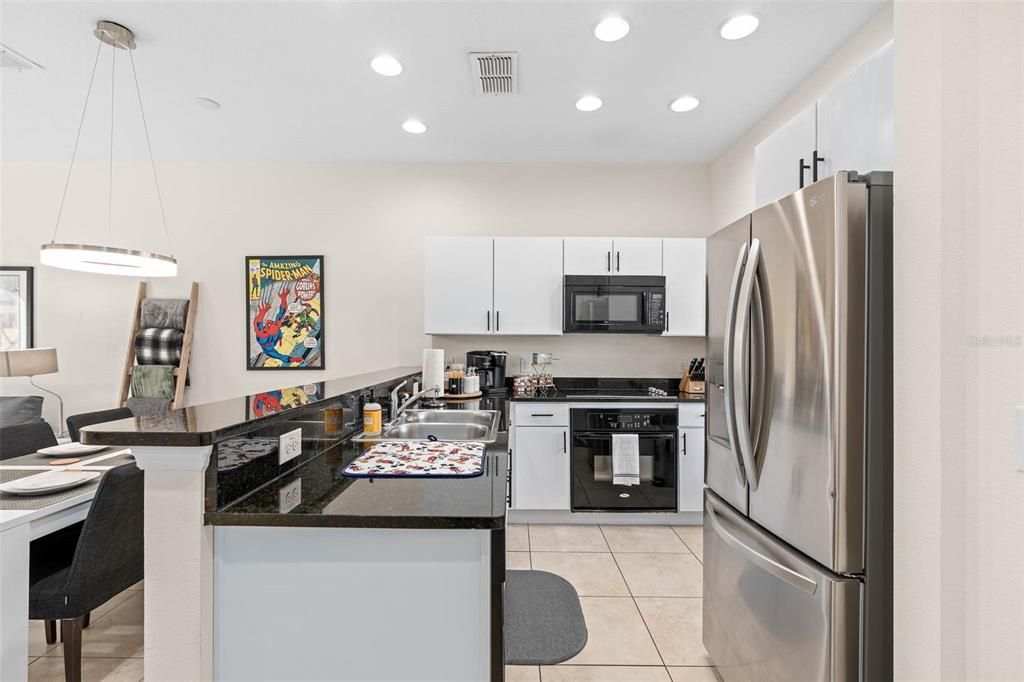 For Sale: $265,000 (2 beds, 2 baths, 1161 Square Feet)