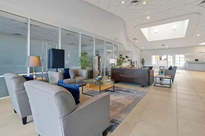 For Sale: $265,000 (2 beds, 2 baths, 1161 Square Feet)