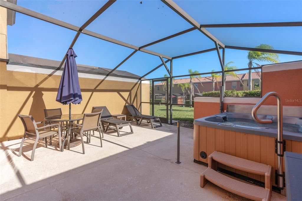 For Sale: $265,000 (2 beds, 2 baths, 1161 Square Feet)