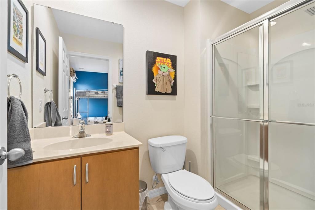 For Sale: $265,000 (2 beds, 2 baths, 1161 Square Feet)