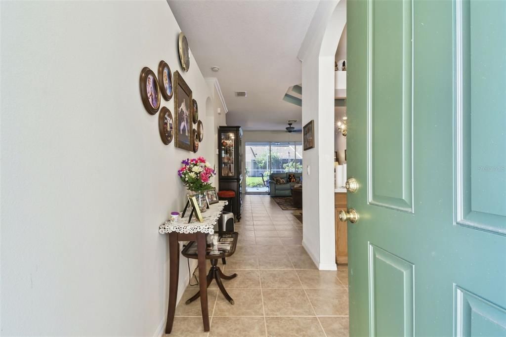 For Sale: $284,900 (2 beds, 2 baths, 1332 Square Feet)