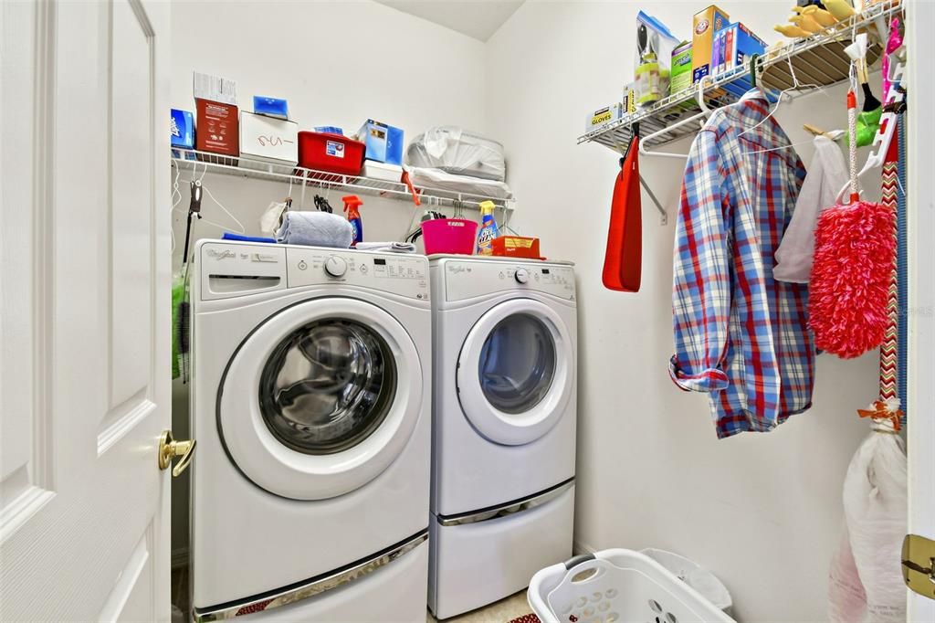 For Sale: $284,900 (2 beds, 2 baths, 1332 Square Feet)