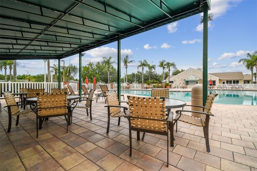 For Sale: $284,900 (2 beds, 2 baths, 1332 Square Feet)