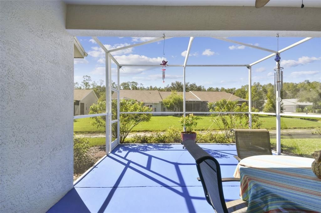 For Sale: $284,900 (2 beds, 2 baths, 1332 Square Feet)