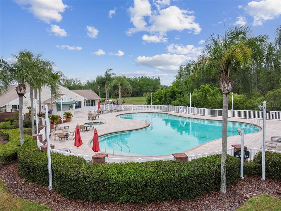 For Sale: $284,900 (2 beds, 2 baths, 1332 Square Feet)