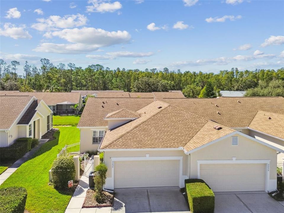 For Sale: $284,900 (2 beds, 2 baths, 1332 Square Feet)