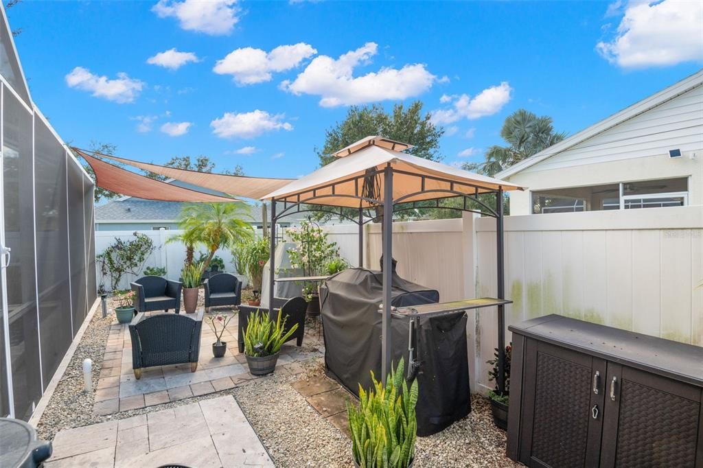 Active With Contract: $395,000 (4 beds, 2 baths, 1784 Square Feet)