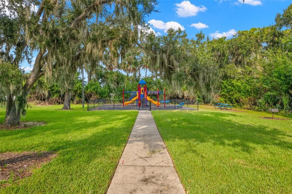 Active With Contract: $395,000 (4 beds, 2 baths, 1784 Square Feet)