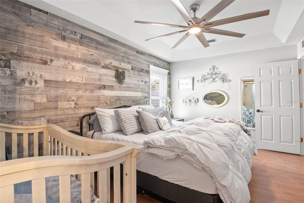 Active With Contract: $395,000 (4 beds, 2 baths, 1784 Square Feet)