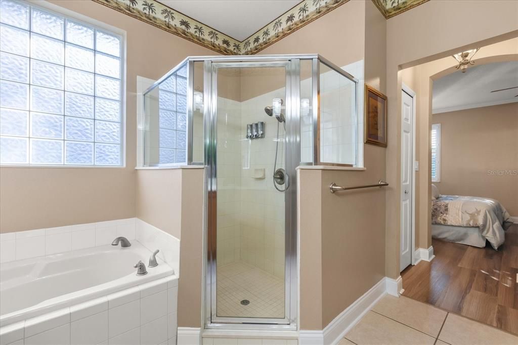 待售: $505,000 (3 贝兹, 2 浴室, 2220 平方英尺)