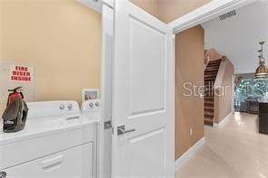 For Sale: $470,000 (4 beds, 4 baths, 2538 Square Feet)