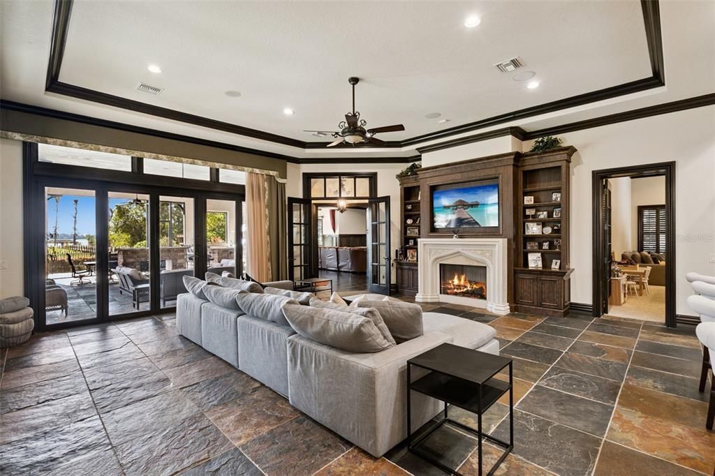 For Sale: $7,750,000 (7 beds, 7 baths, 10485 Square Feet)