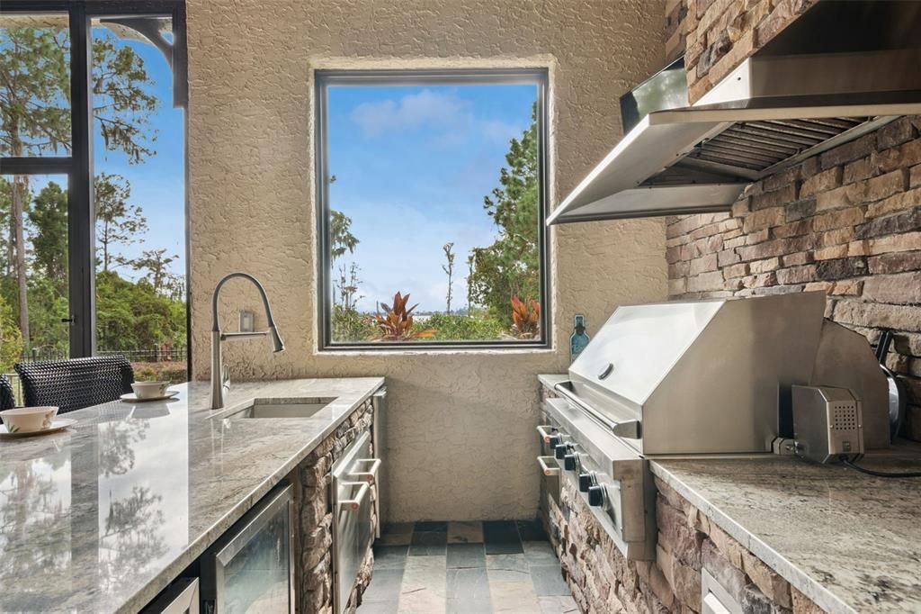 For Sale: $7,750,000 (7 beds, 7 baths, 10485 Square Feet)