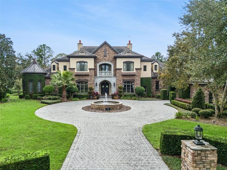 For Sale: $7,750,000 (7 beds, 7 baths, 10485 Square Feet)