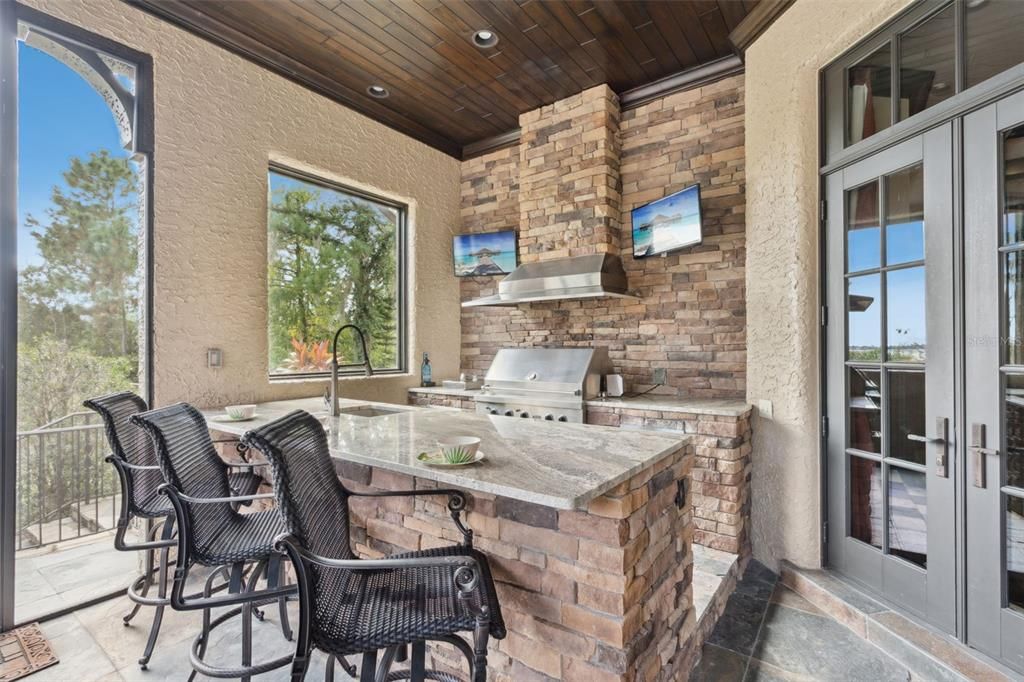 For Sale: $7,750,000 (7 beds, 7 baths, 10485 Square Feet)