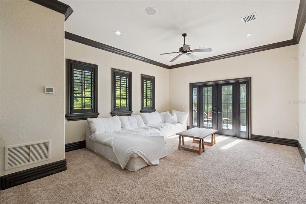 For Sale: $7,750,000 (7 beds, 7 baths, 10485 Square Feet)