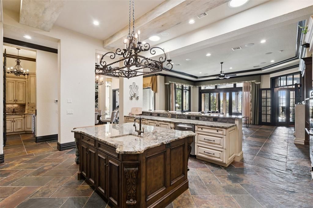 For Sale: $7,750,000 (7 beds, 7 baths, 10485 Square Feet)