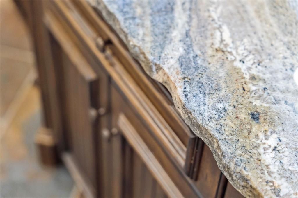 For Sale: $7,750,000 (7 beds, 7 baths, 10485 Square Feet)