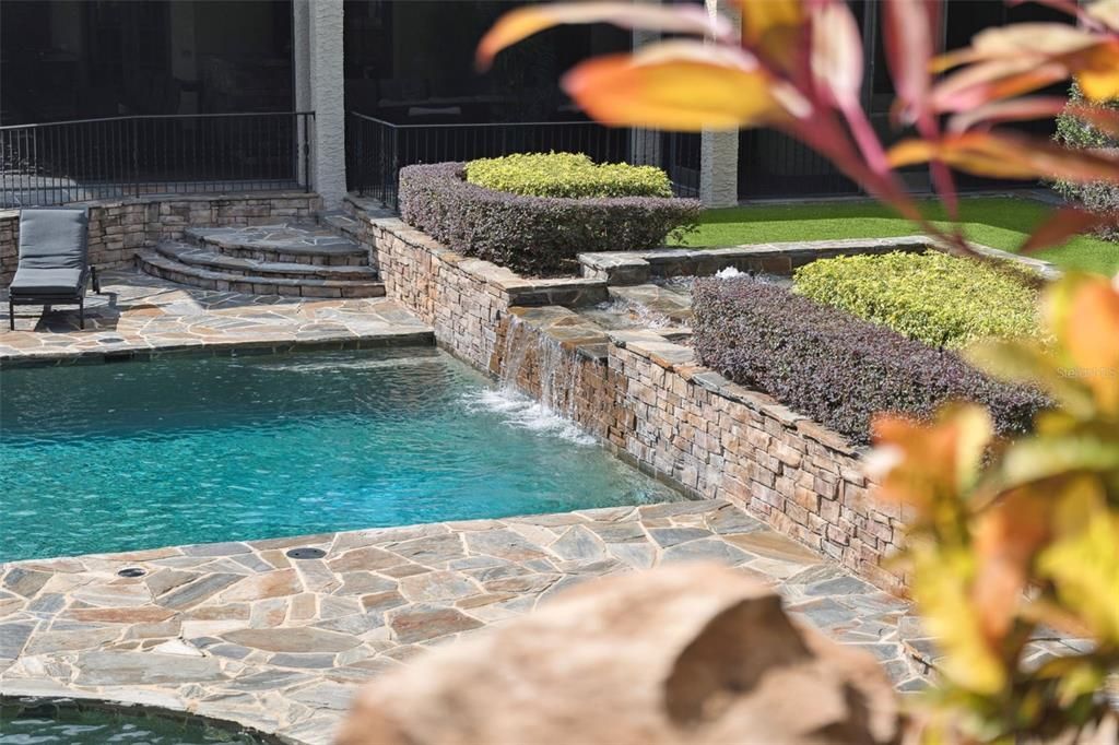 For Sale: $7,750,000 (7 beds, 7 baths, 10485 Square Feet)