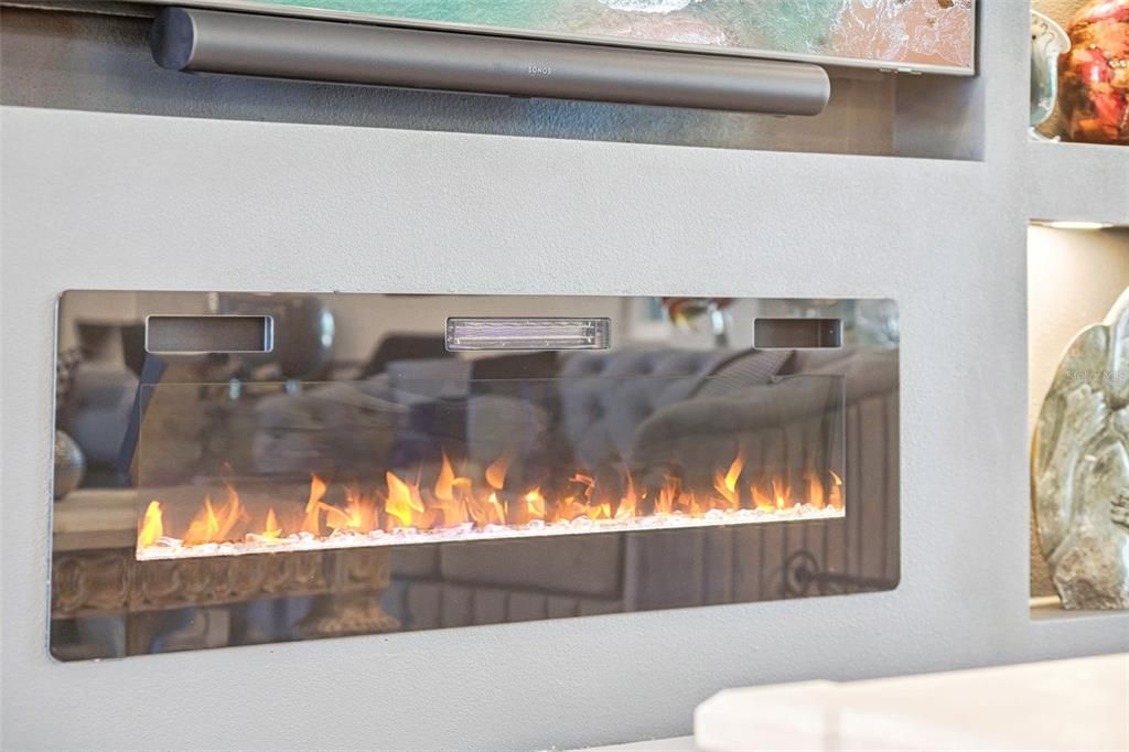 合同活跃: $905,000 (4 贝兹, 3 浴室, 3036 平方英尺)