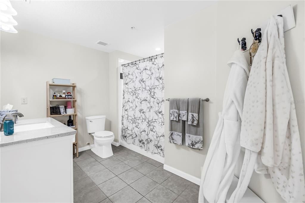 En Venta: $294,900 (1 camas, 1 baños, 964 Pies cuadrados)