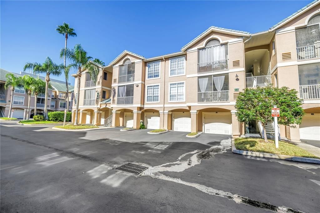 En Venta: $294,900 (1 camas, 1 baños, 964 Pies cuadrados)