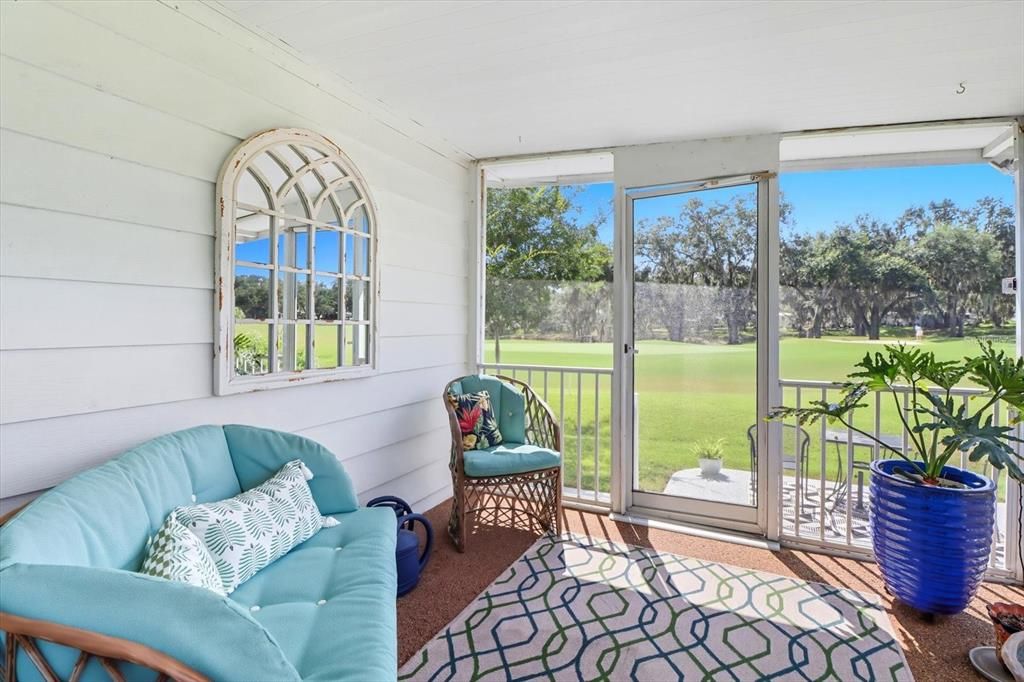 For Rent: $2,350 (2 beds, 2 baths, 1641 Square Feet)