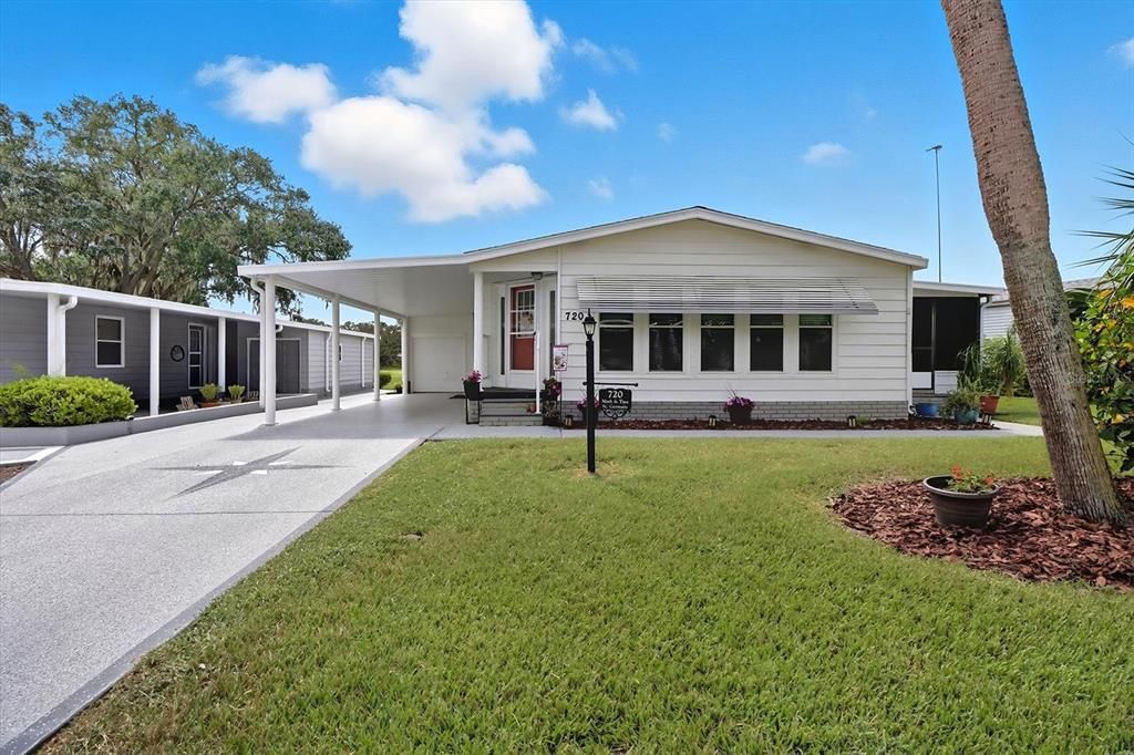 For Rent: $2,350 (2 beds, 2 baths, 1641 Square Feet)