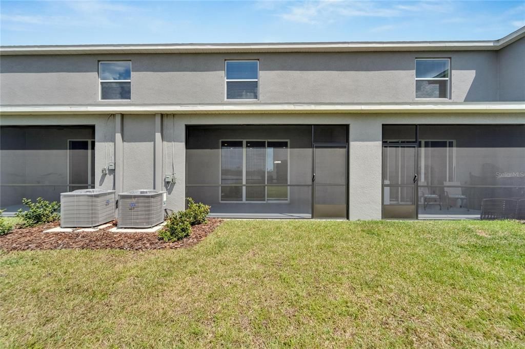 For Rent: $2,800 (3 beds, 2 baths, 1673 Square Feet)