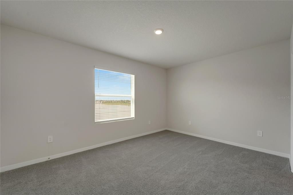 For Rent: $2,800 (3 beds, 2 baths, 1673 Square Feet)