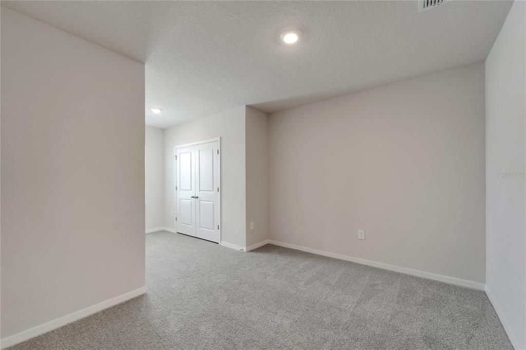 For Rent: $2,800 (3 beds, 2 baths, 1673 Square Feet)