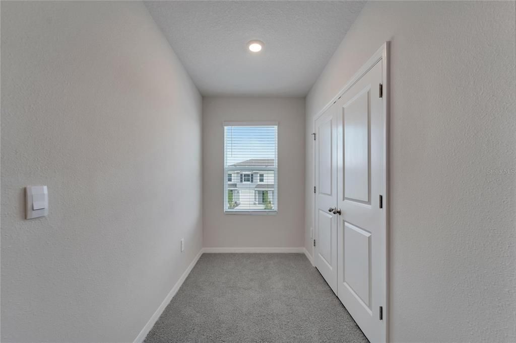 For Rent: $2,800 (3 beds, 2 baths, 1673 Square Feet)