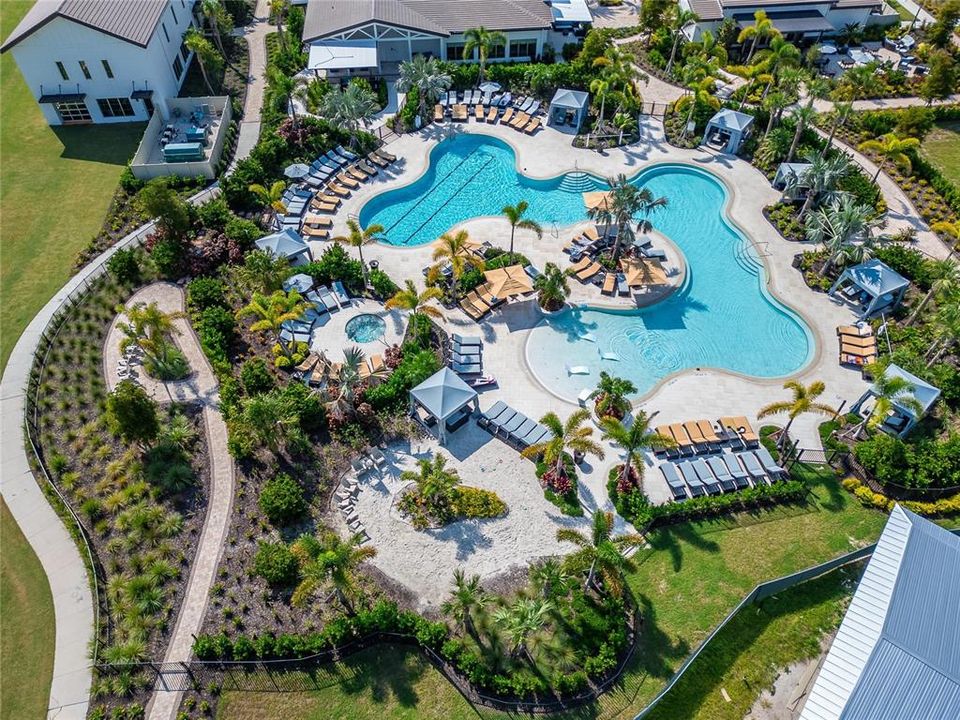 For Rent: $2,800 (3 beds, 2 baths, 1673 Square Feet)