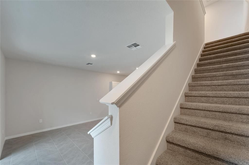 For Rent: $2,800 (3 beds, 2 baths, 1673 Square Feet)