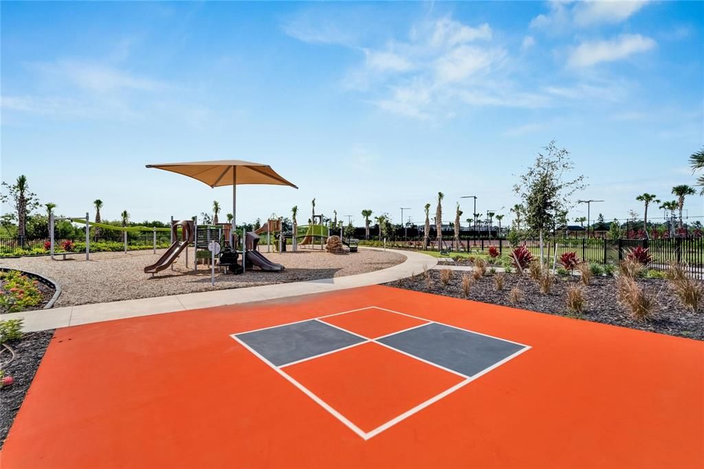 For Rent: $2,800 (3 beds, 2 baths, 1673 Square Feet)