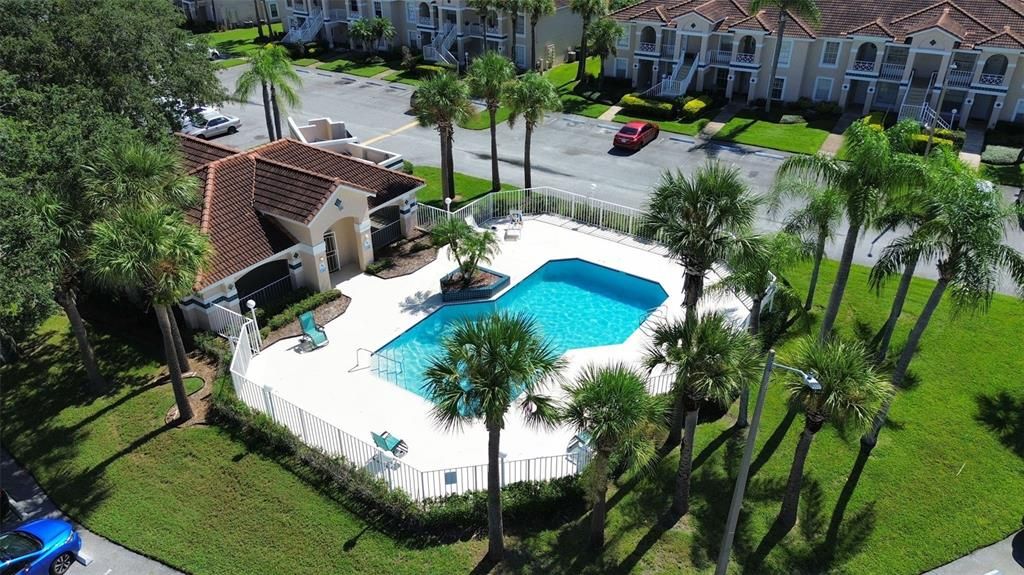 待售: $255,000 (2 贝兹, 2 浴室, 1013 平方英尺)