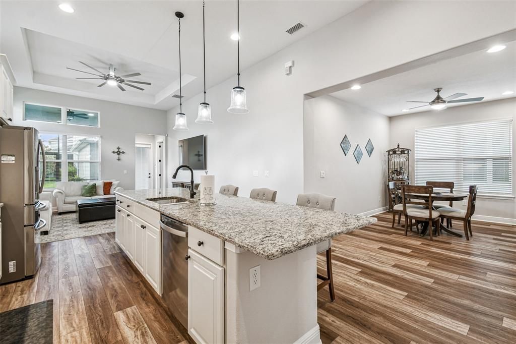 For Sale: $499,900 (3 beds, 2 baths, 1772 Square Feet)