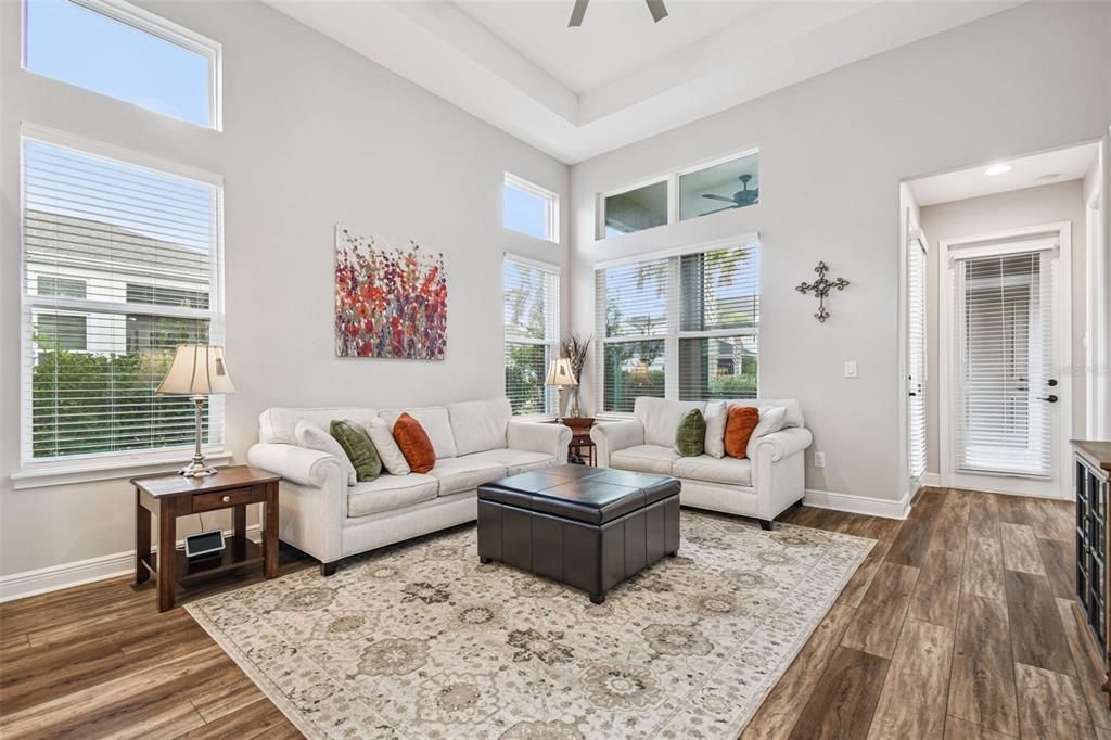 For Sale: $499,900 (3 beds, 2 baths, 1772 Square Feet)